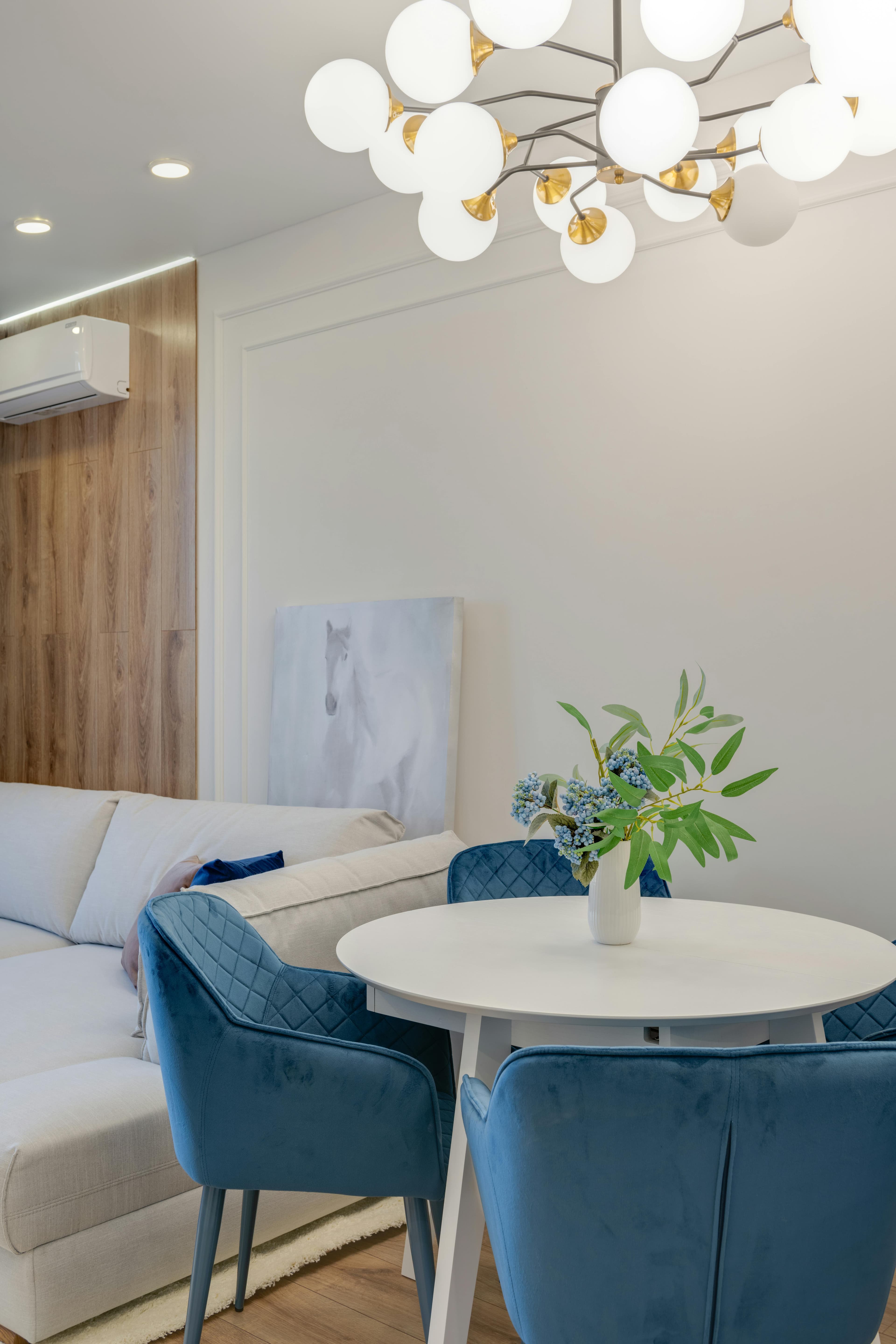 listing card gallery